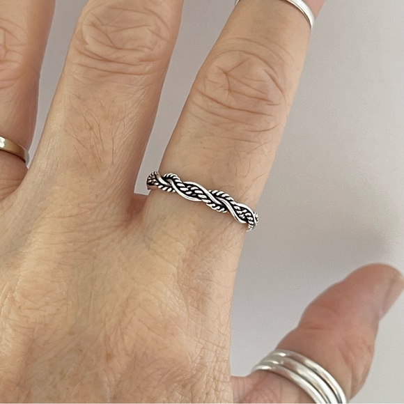 Sterling Silver Unisex Twisted Rope Ring, Silver Band, Braid Rings, Stackable - Picture 7 of 13